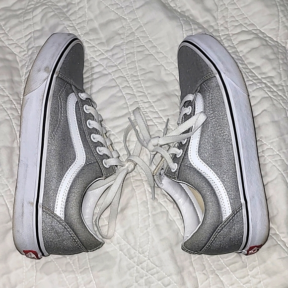 Silver Vans - Picture 4 of 7